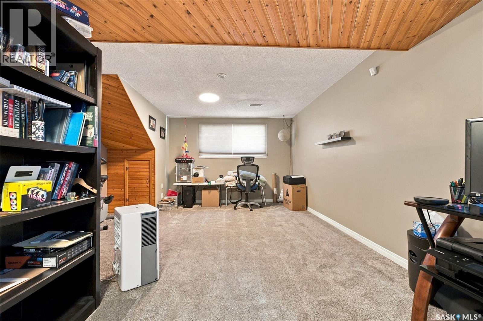 22 4th Avenue N Property Photo 30