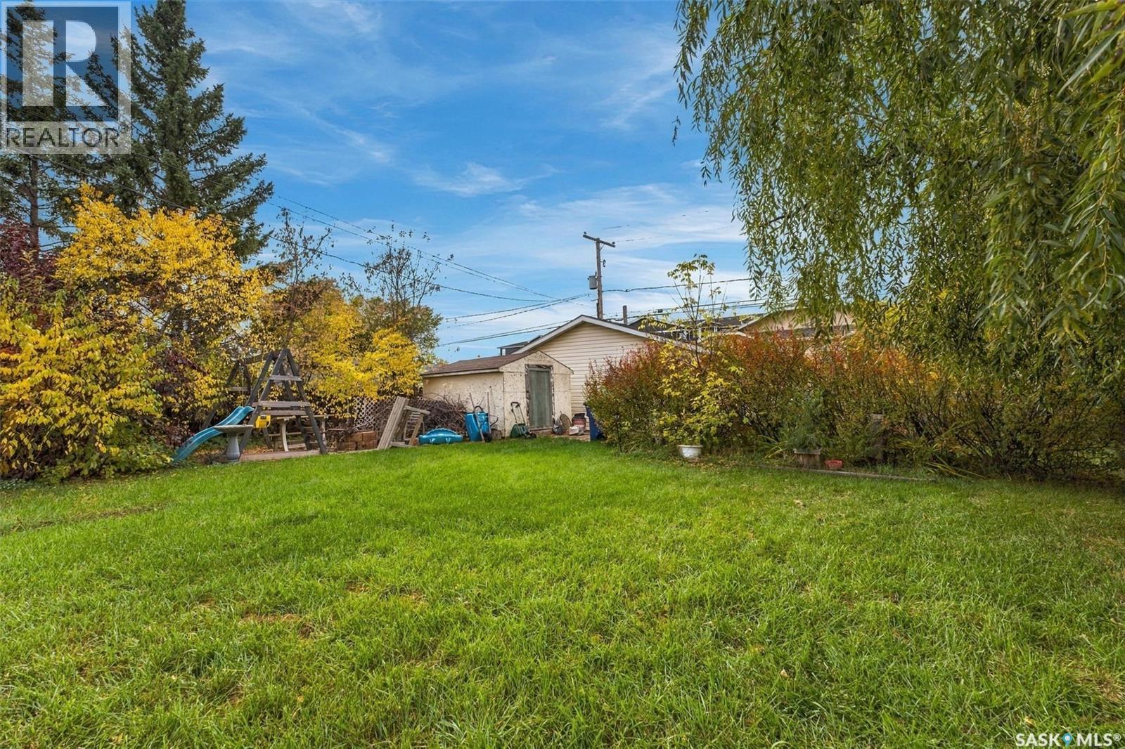 22 4th Avenue N Property Photo 35