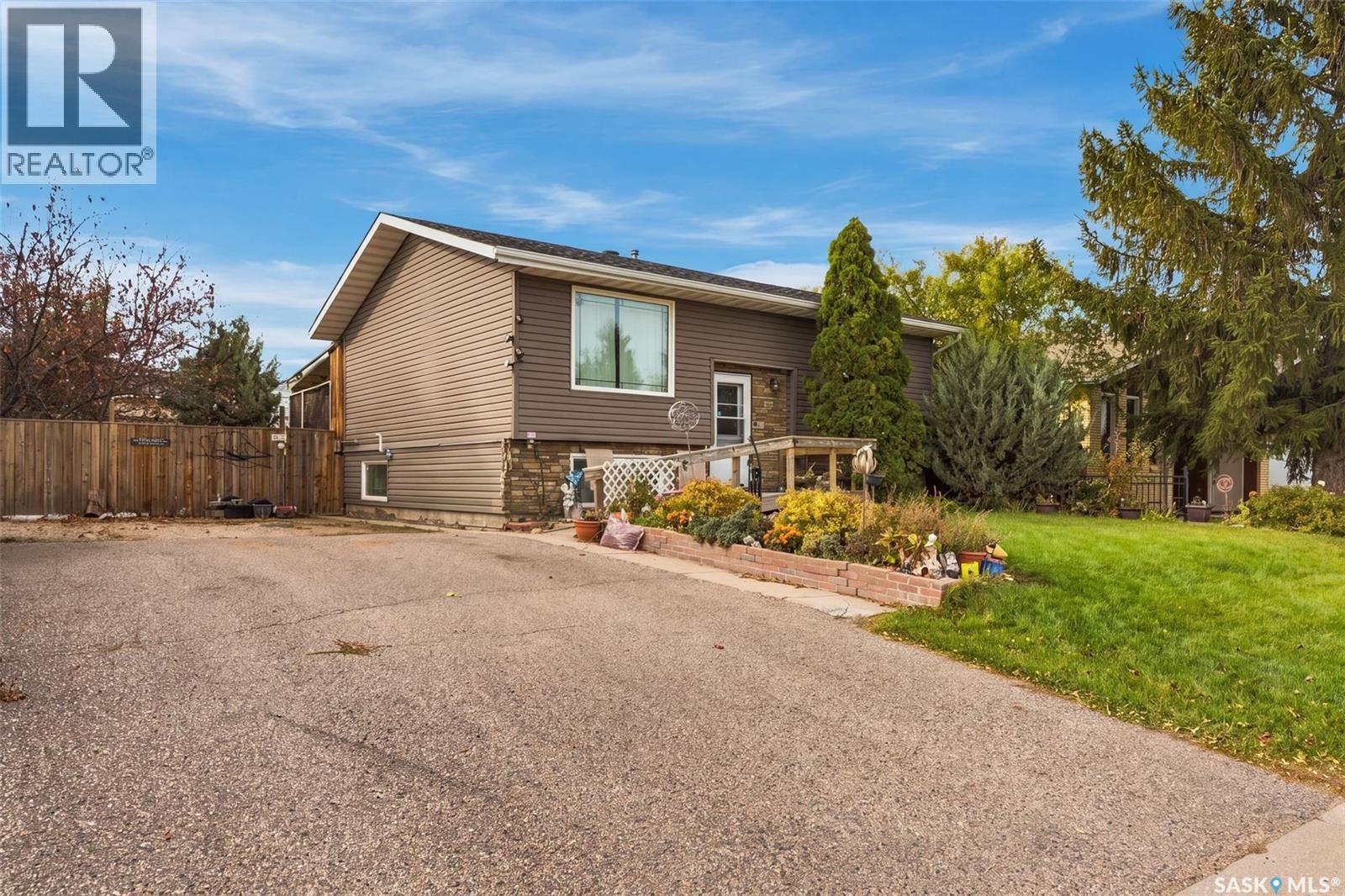 22 4th Avenue N Property Photo 48