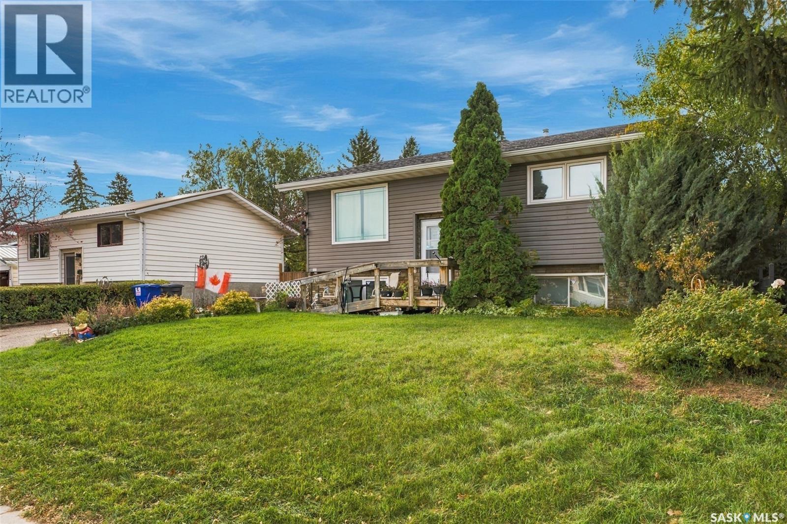22 4th Avenue N Property Photo 49