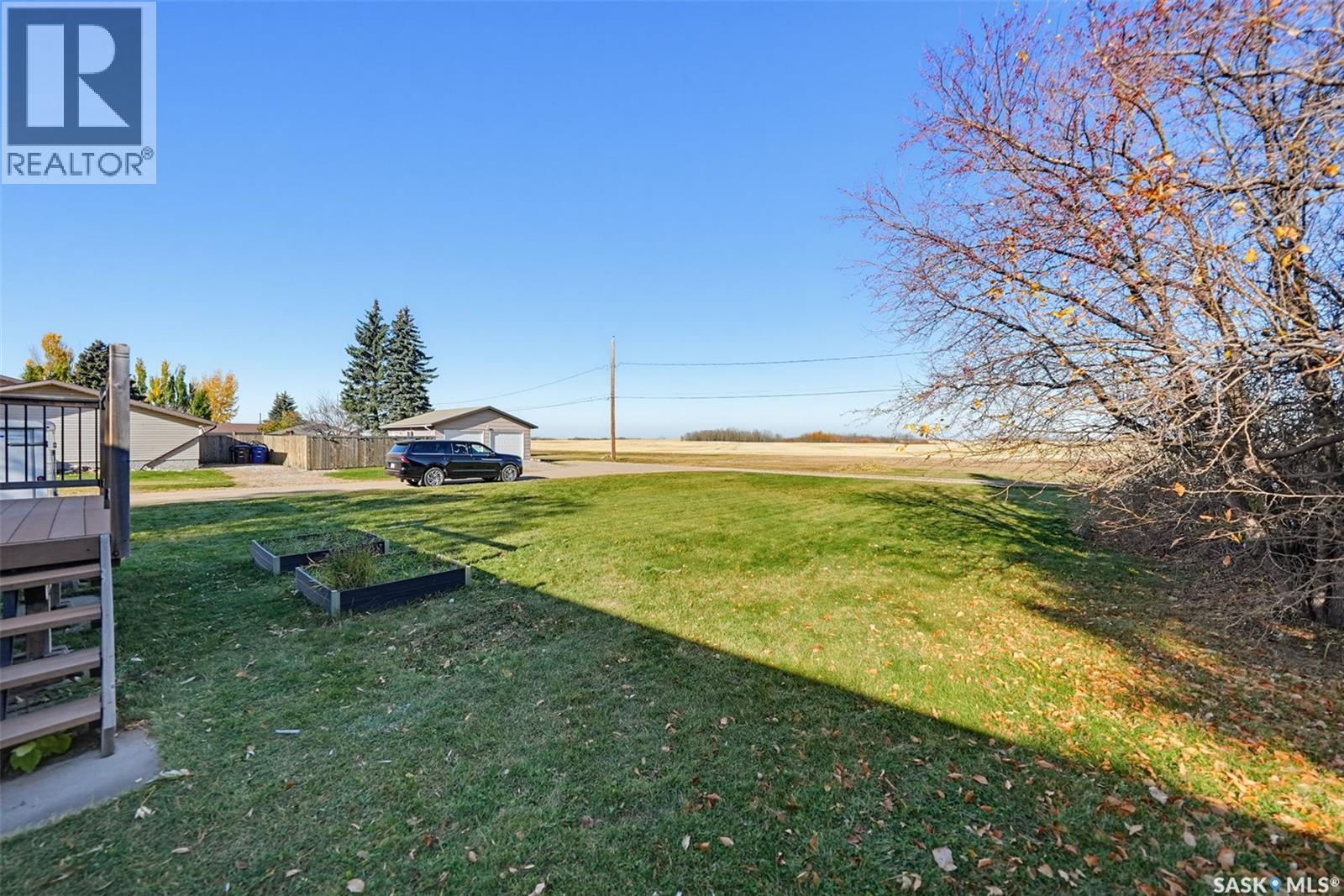 214 8th Avenue W Property Photo 24