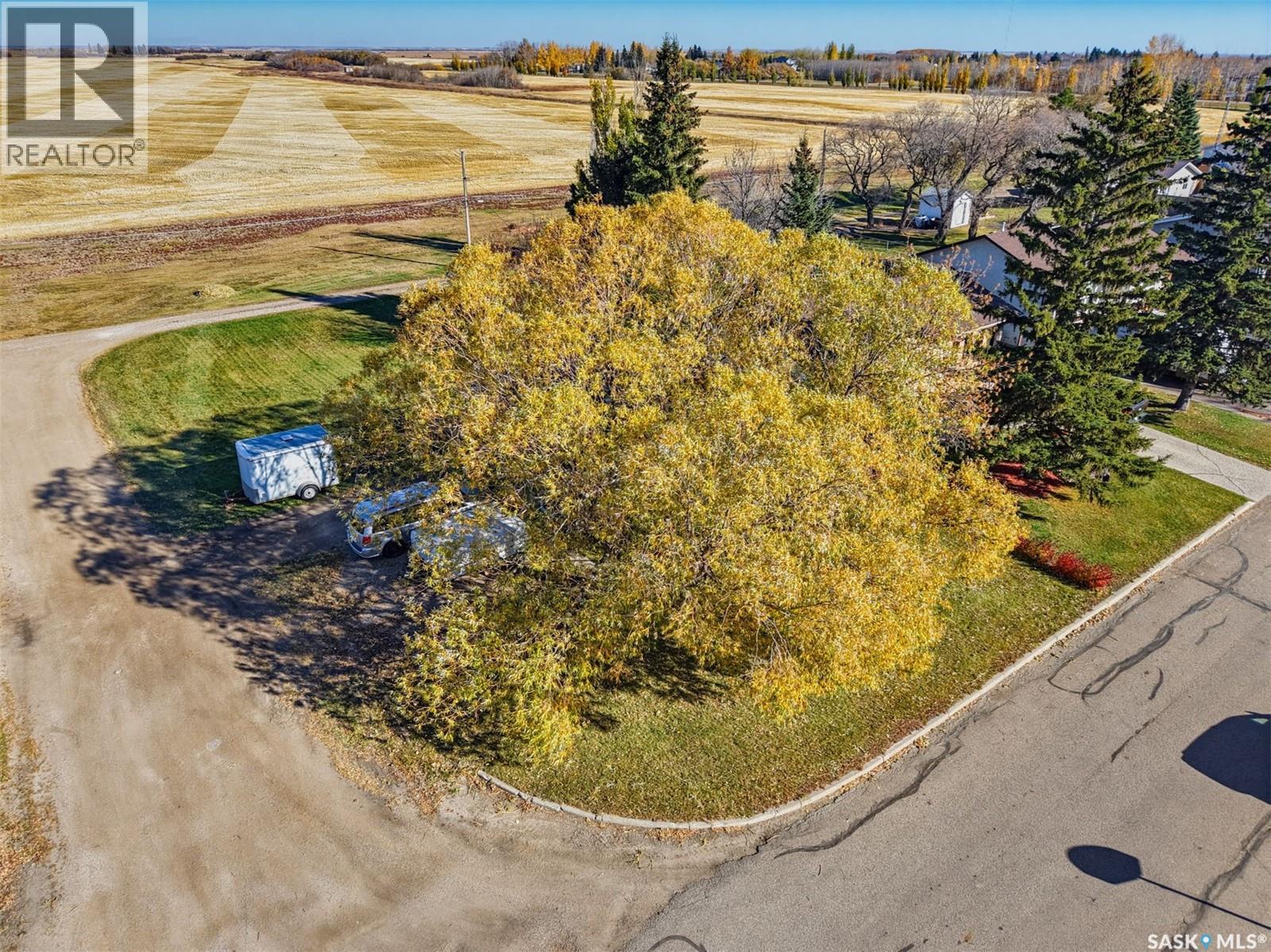 214 8th Avenue W Property Photo 30