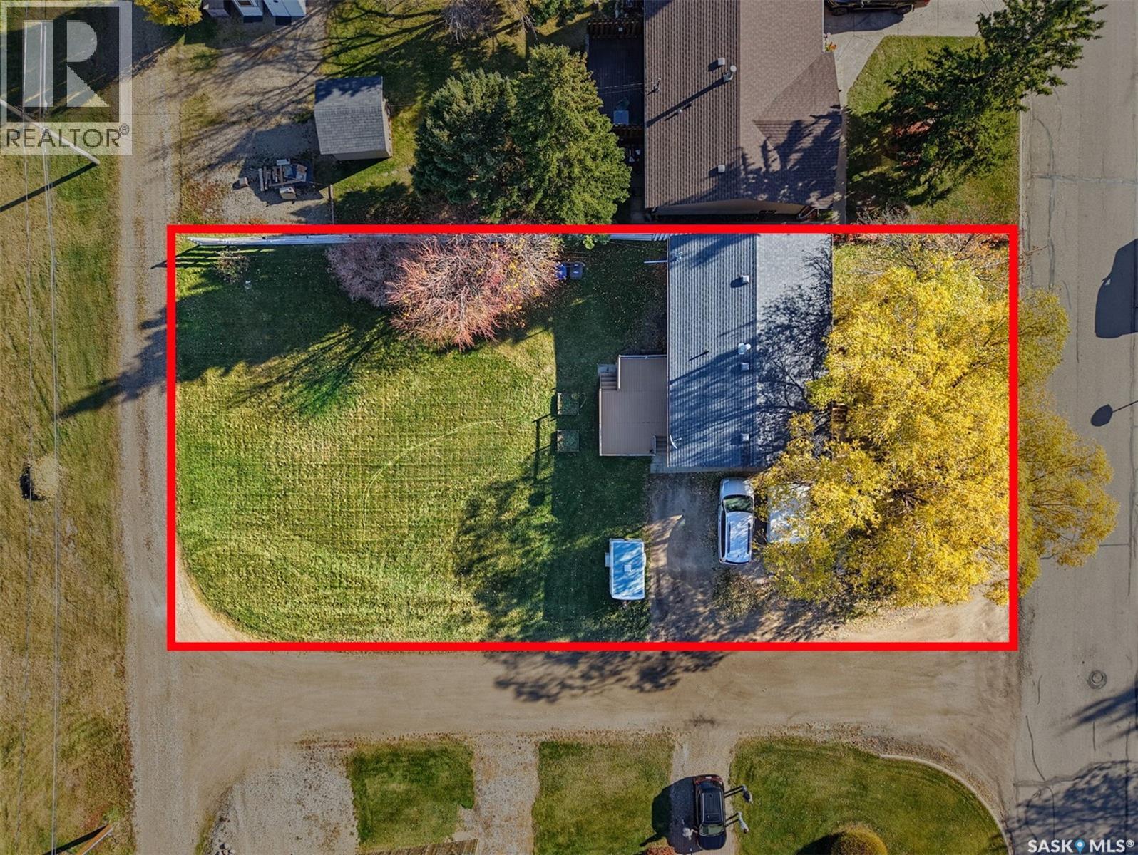 214 8th Avenue W Property Photo 33