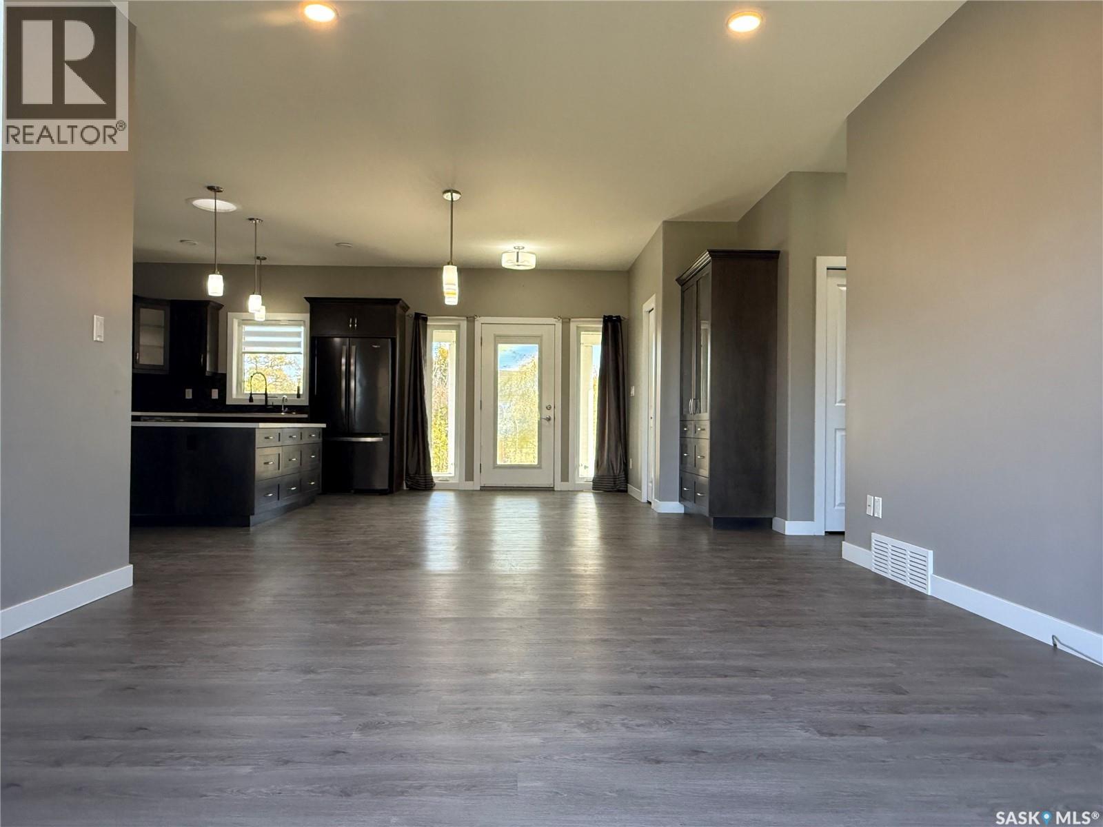 316 Queen Street Property Photo 8