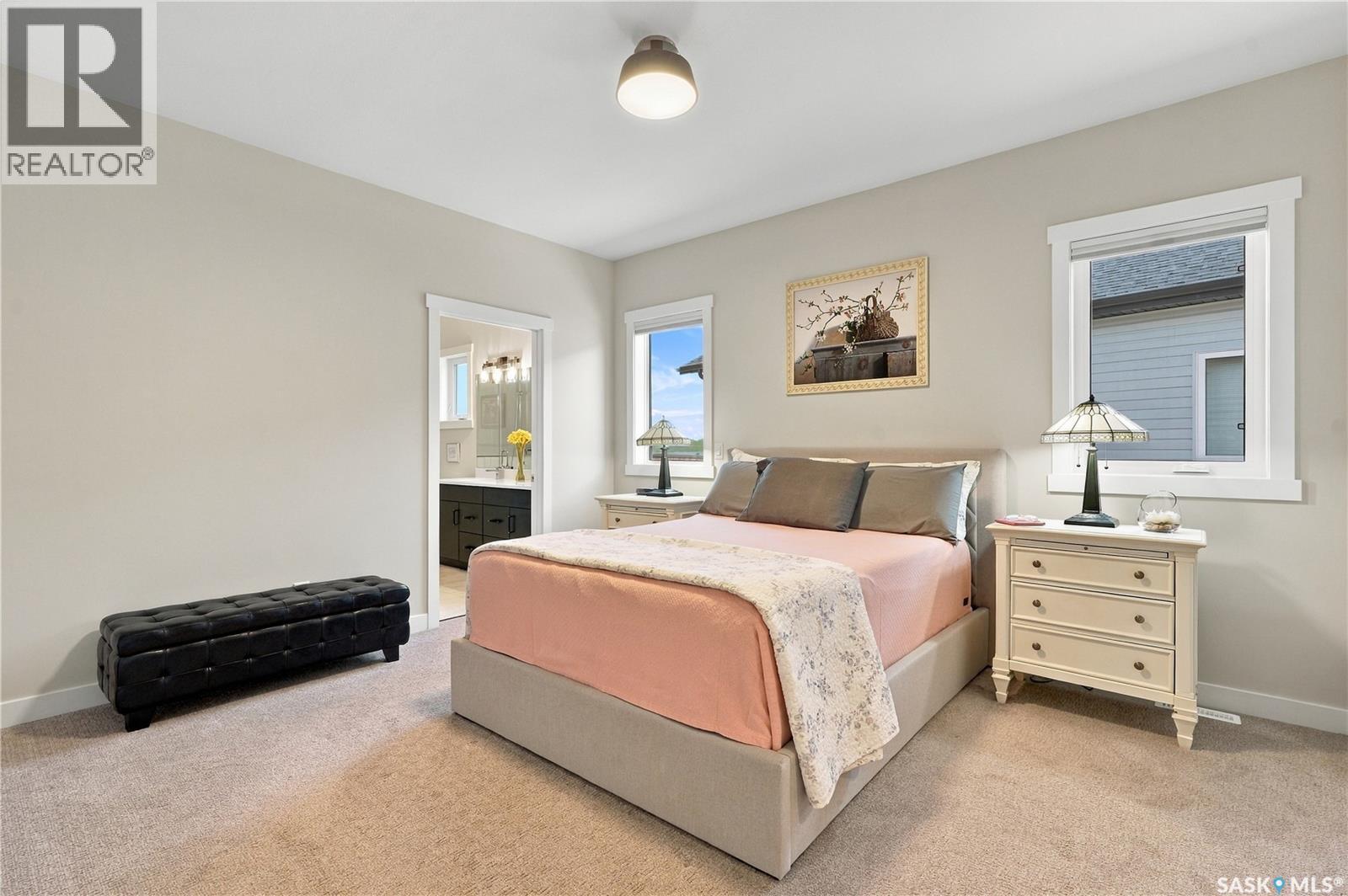 439 Doran Crescent Property Photo 15