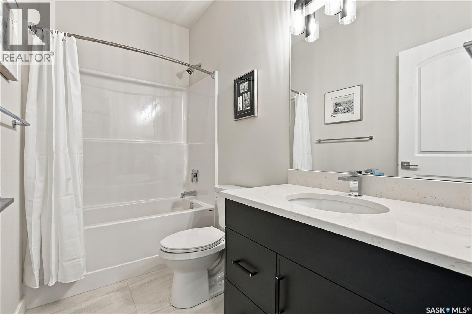 439 Doran Crescent Property Photo 21