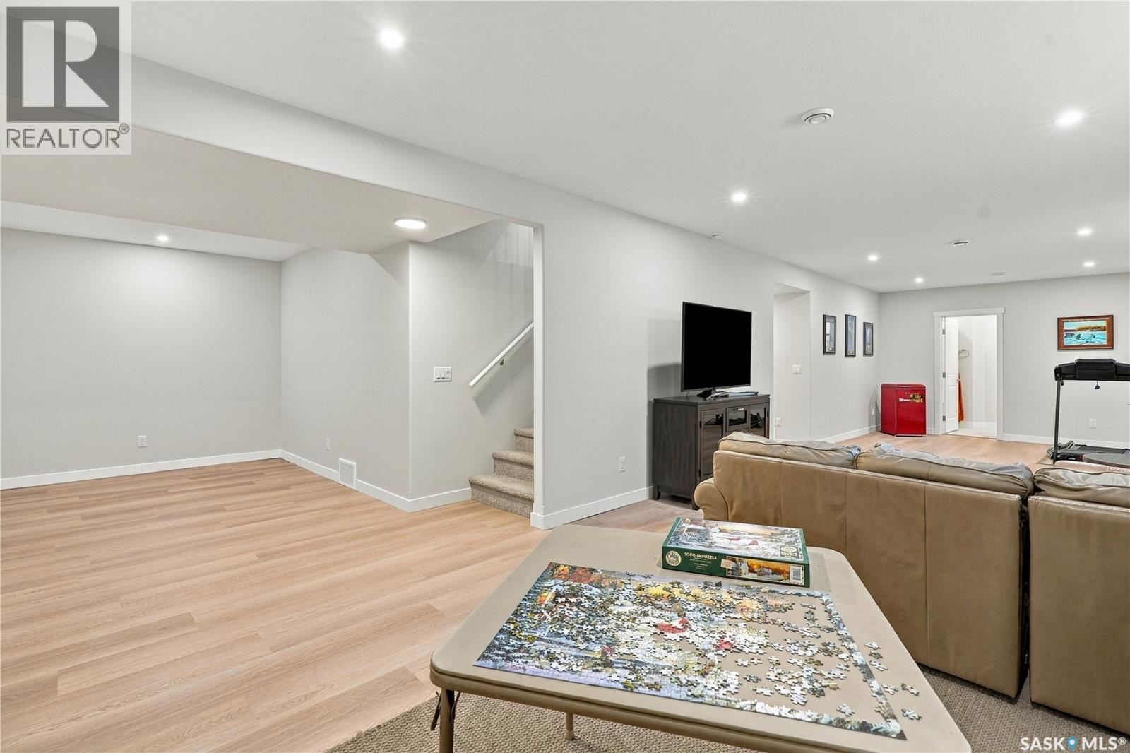 439 Doran Crescent Property Photo 25