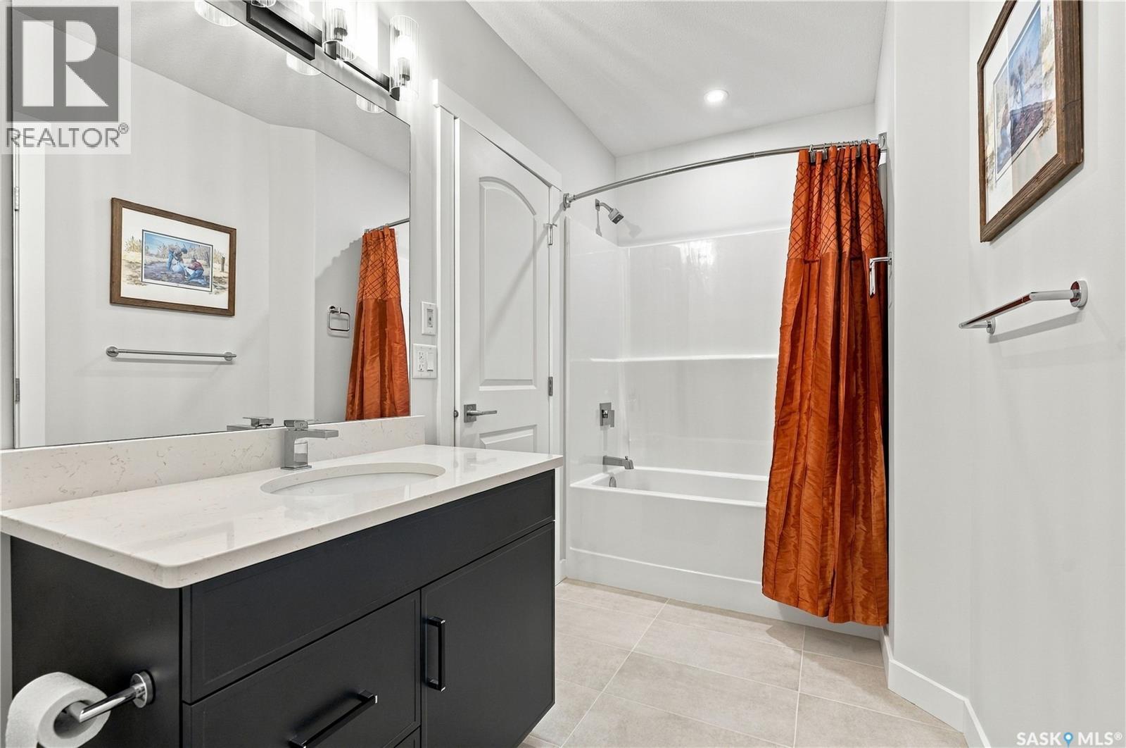 439 Doran Crescent Property Photo 30