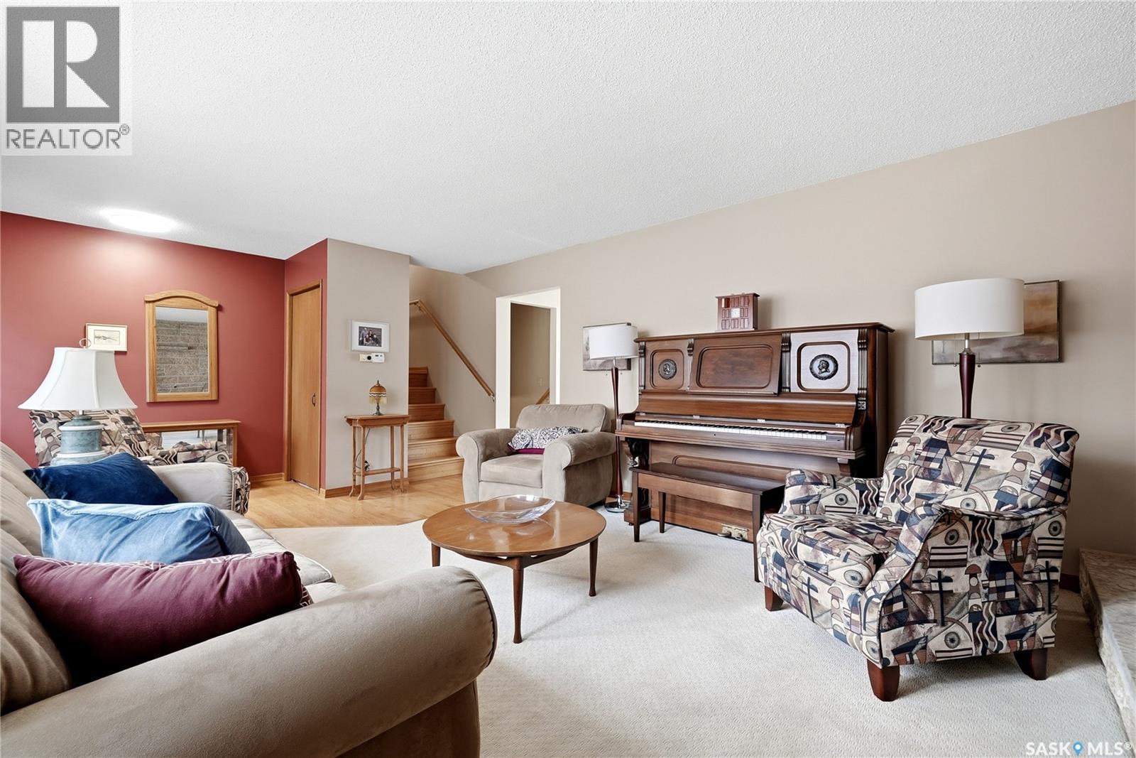 36 Atchison Crescent Property Photo 8