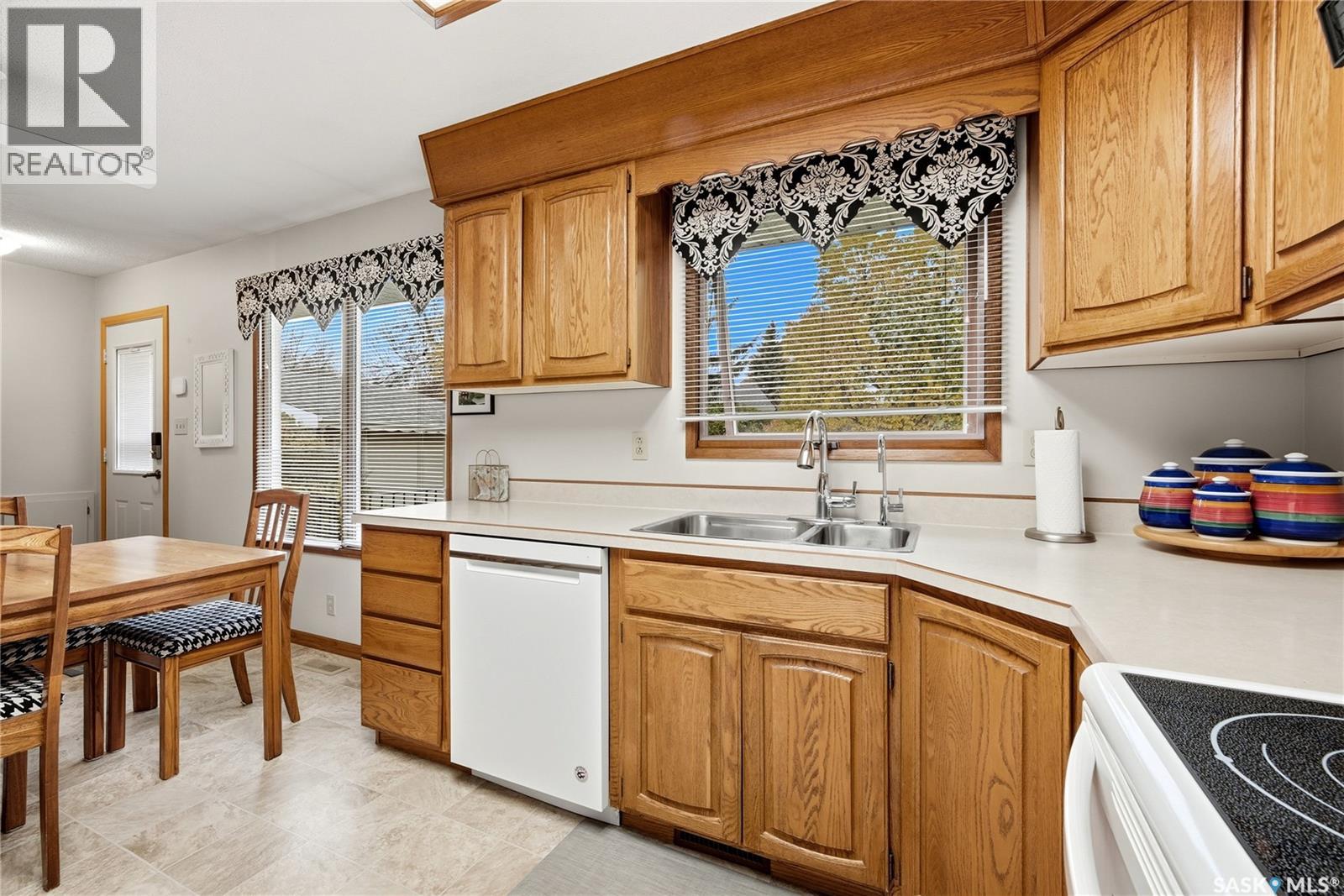 36 Atchison Crescent Property Photo 10