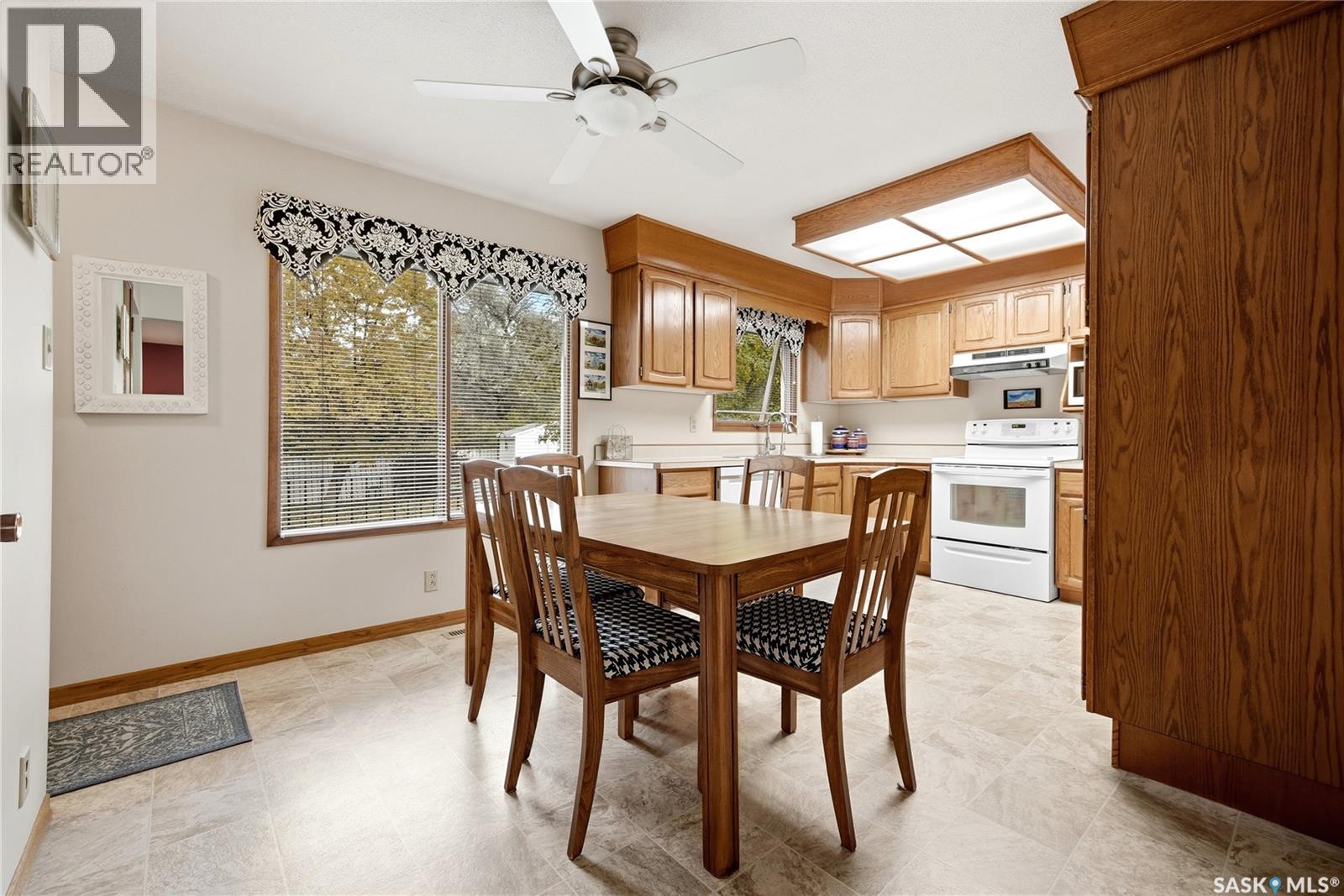 36 Atchison Crescent Property Photo 13