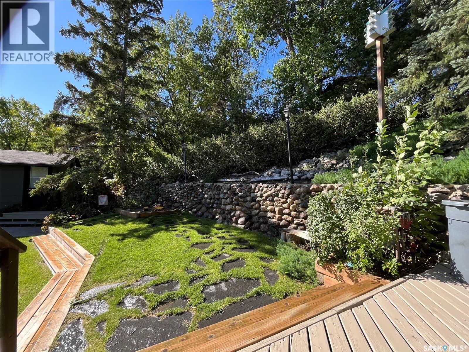328 Pasqua Lake Road Property Photo 4