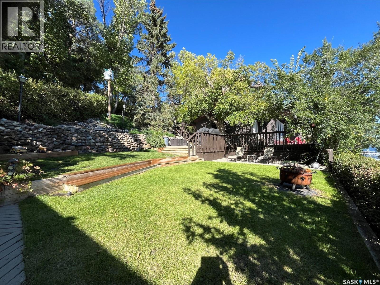 328 Pasqua Lake Road Property Photo 16