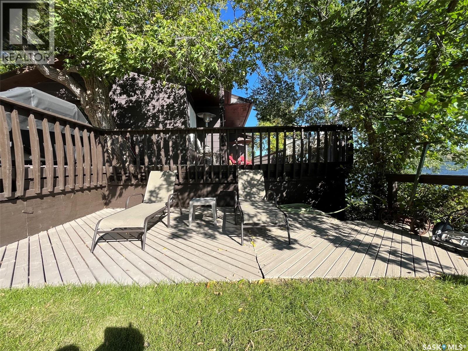 328 Pasqua Lake Road Property Photo 17