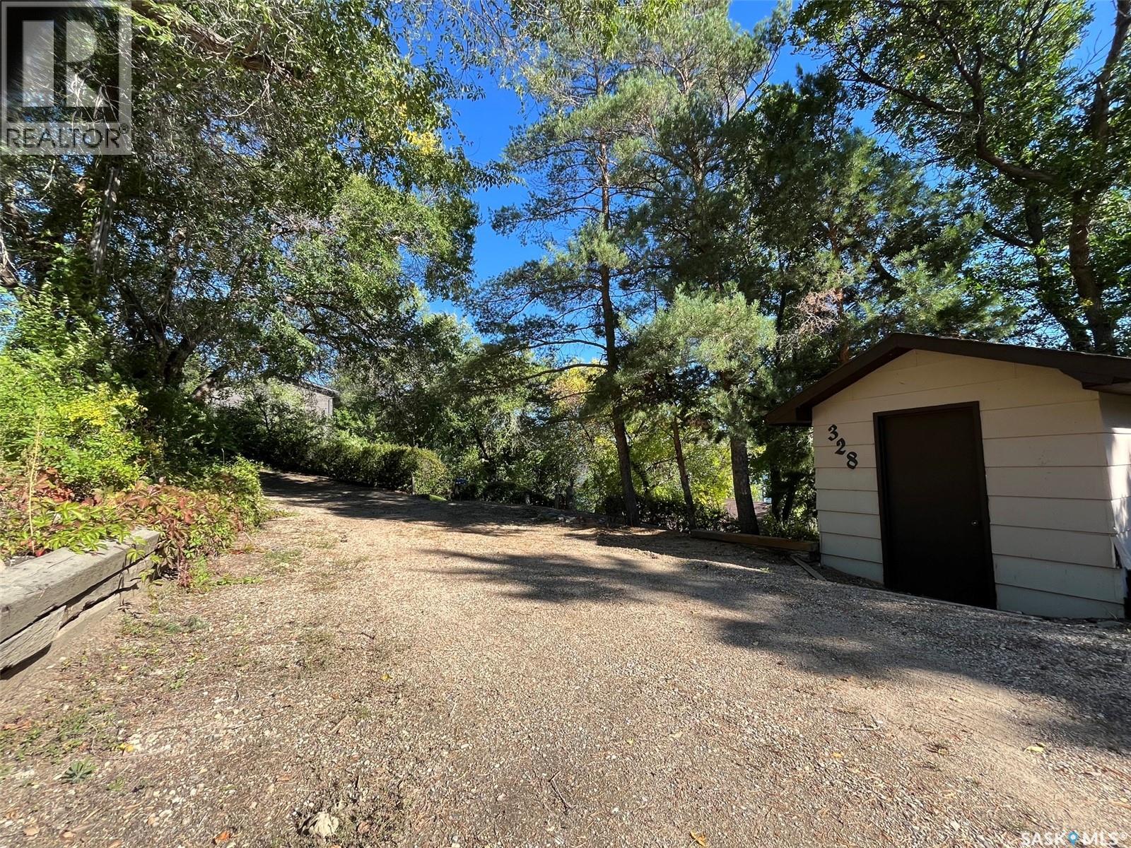 328 Pasqua Lake Road Property Photo 33