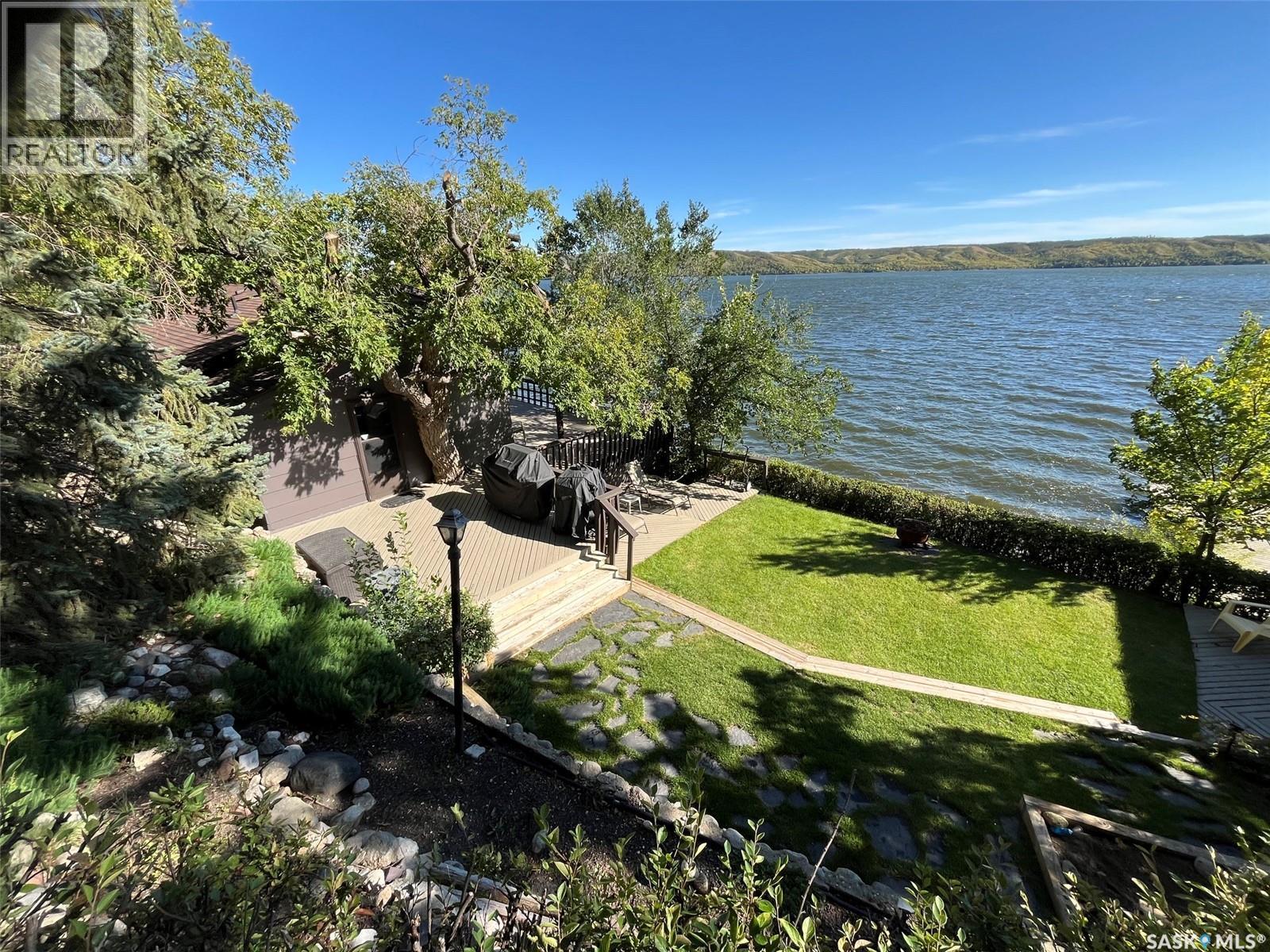 328 Pasqua Lake Road Property Photo 36
