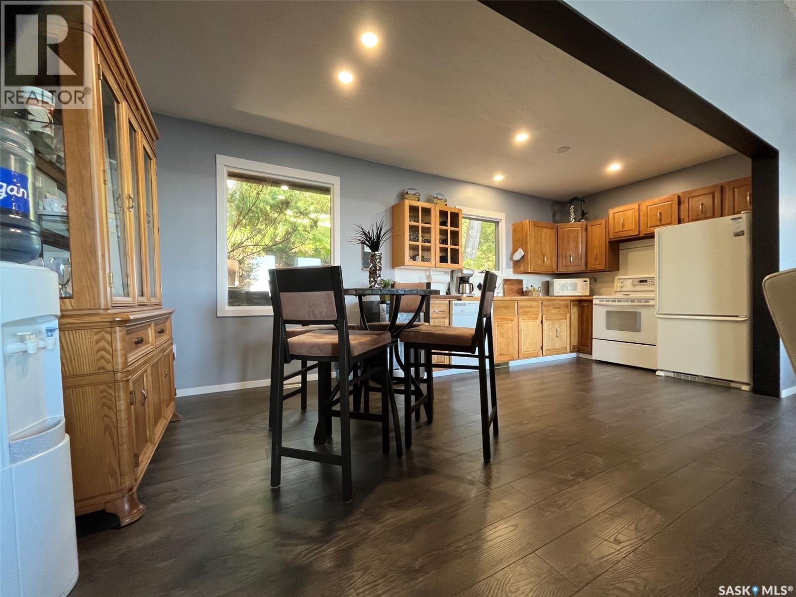 328 Pasqua Lake Road Property Photo 47