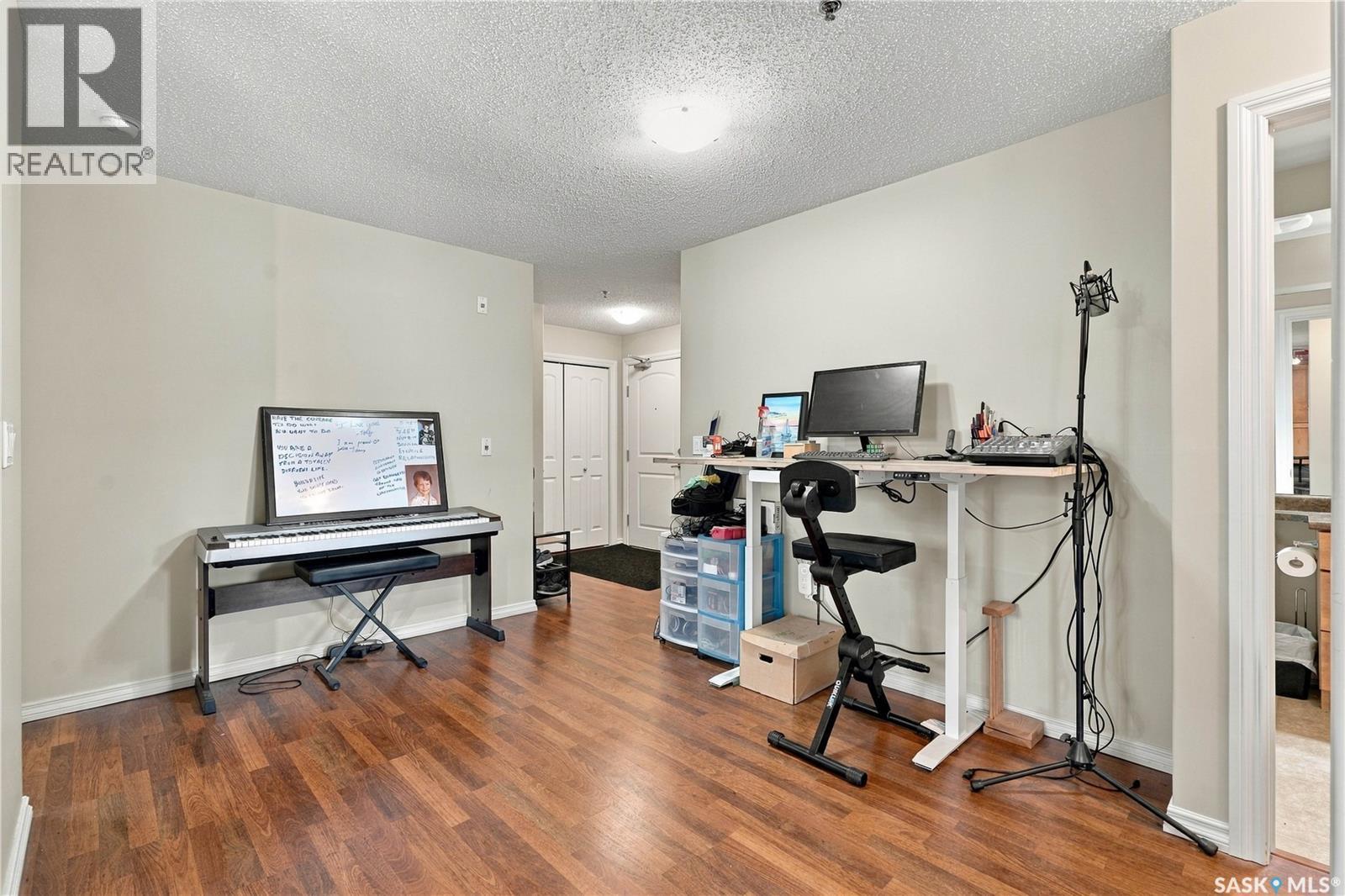 A106 103 Wellman Crescent Property Photo 18