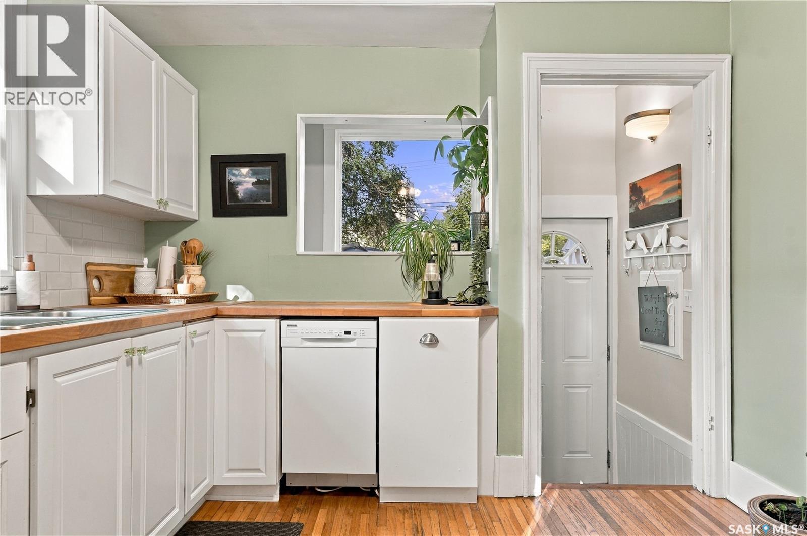 931 4th Avenue N Property Photo 24
