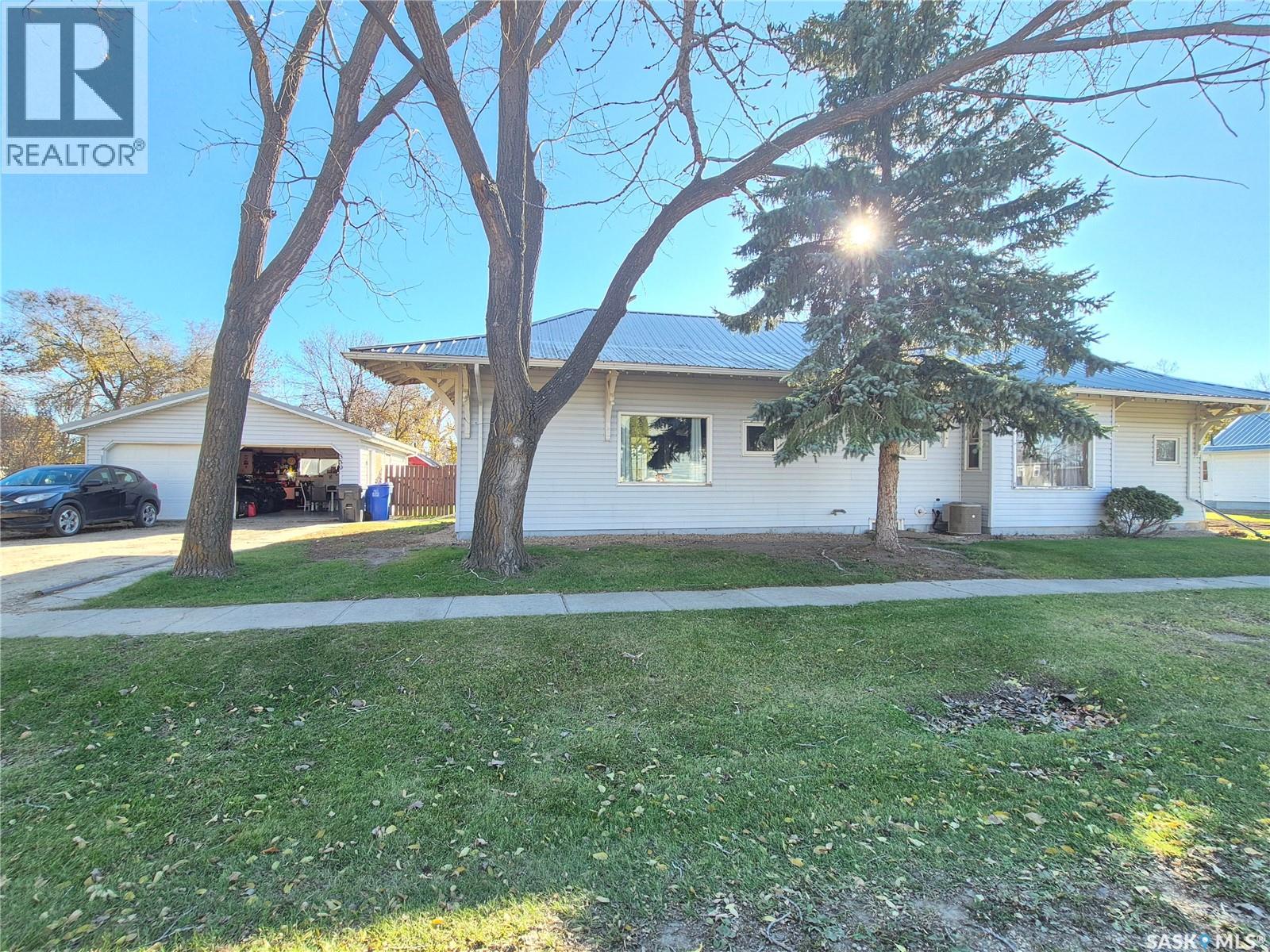 330 Tavistock Avenue Property Photo 1