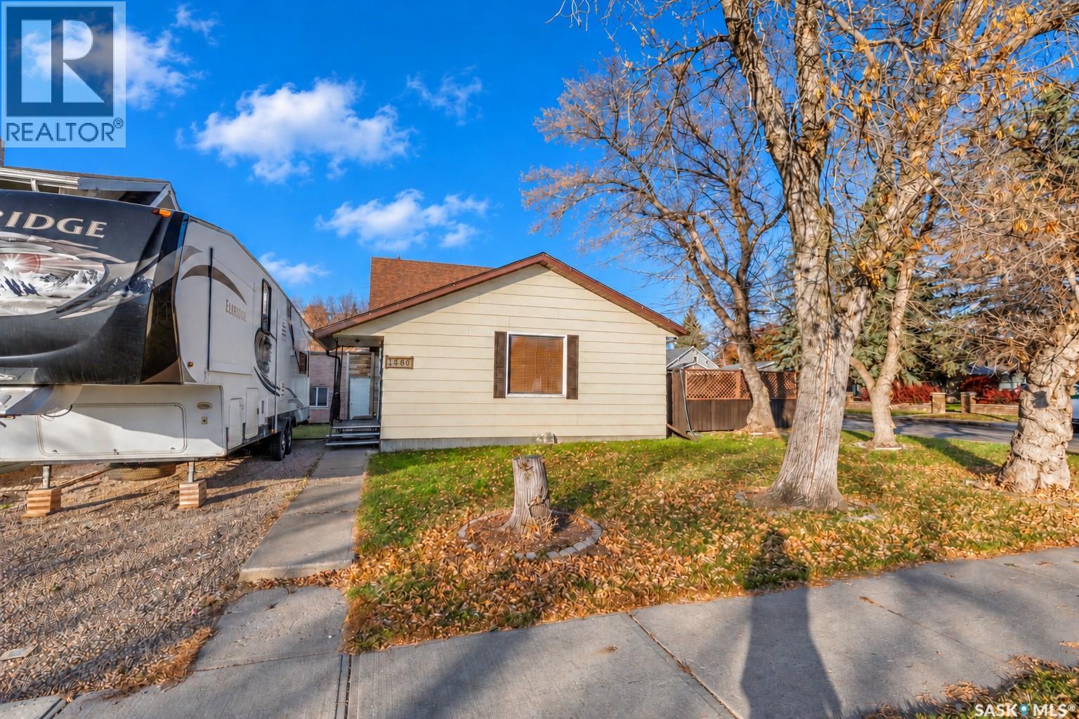 1080 Henleaze Avenue Property Photo 1