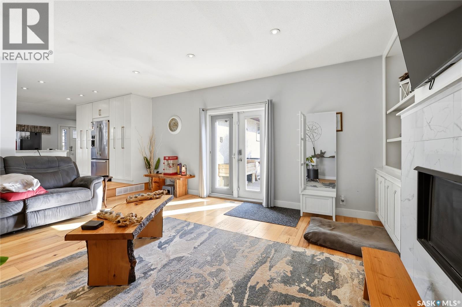 2258 Newis Bay E Property Photo 16