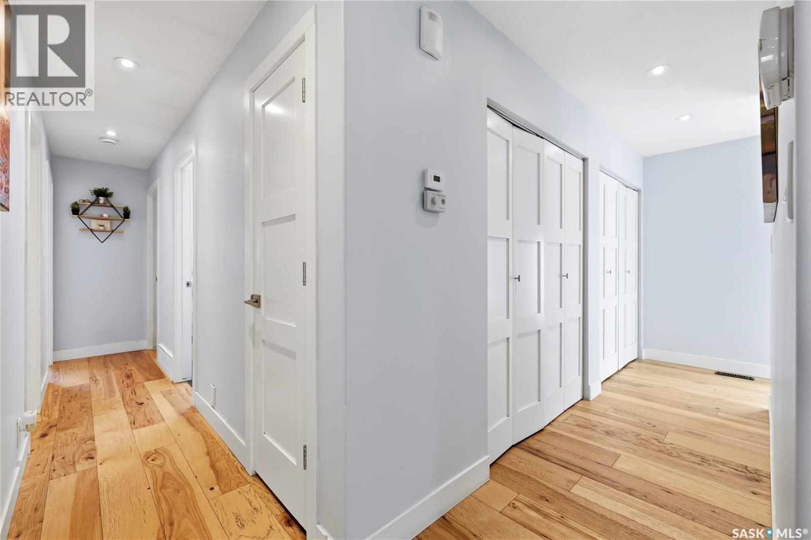 2258 Newis Bay E Property Photo 17
