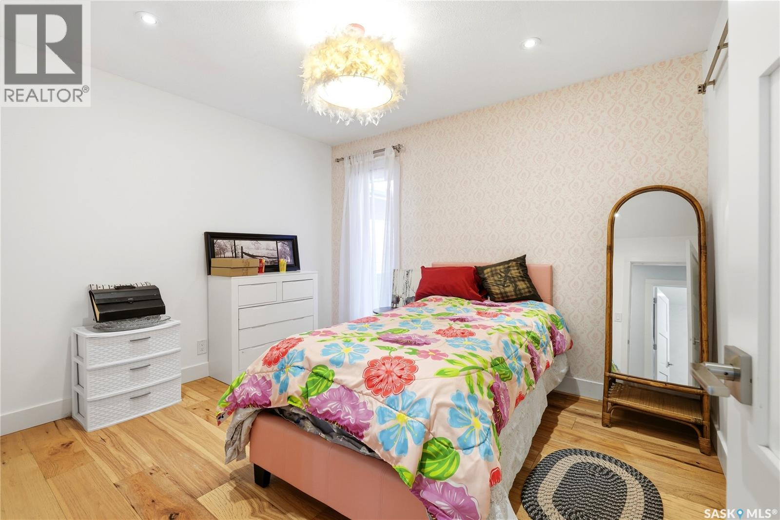 2258 Newis Bay E Property Photo 18