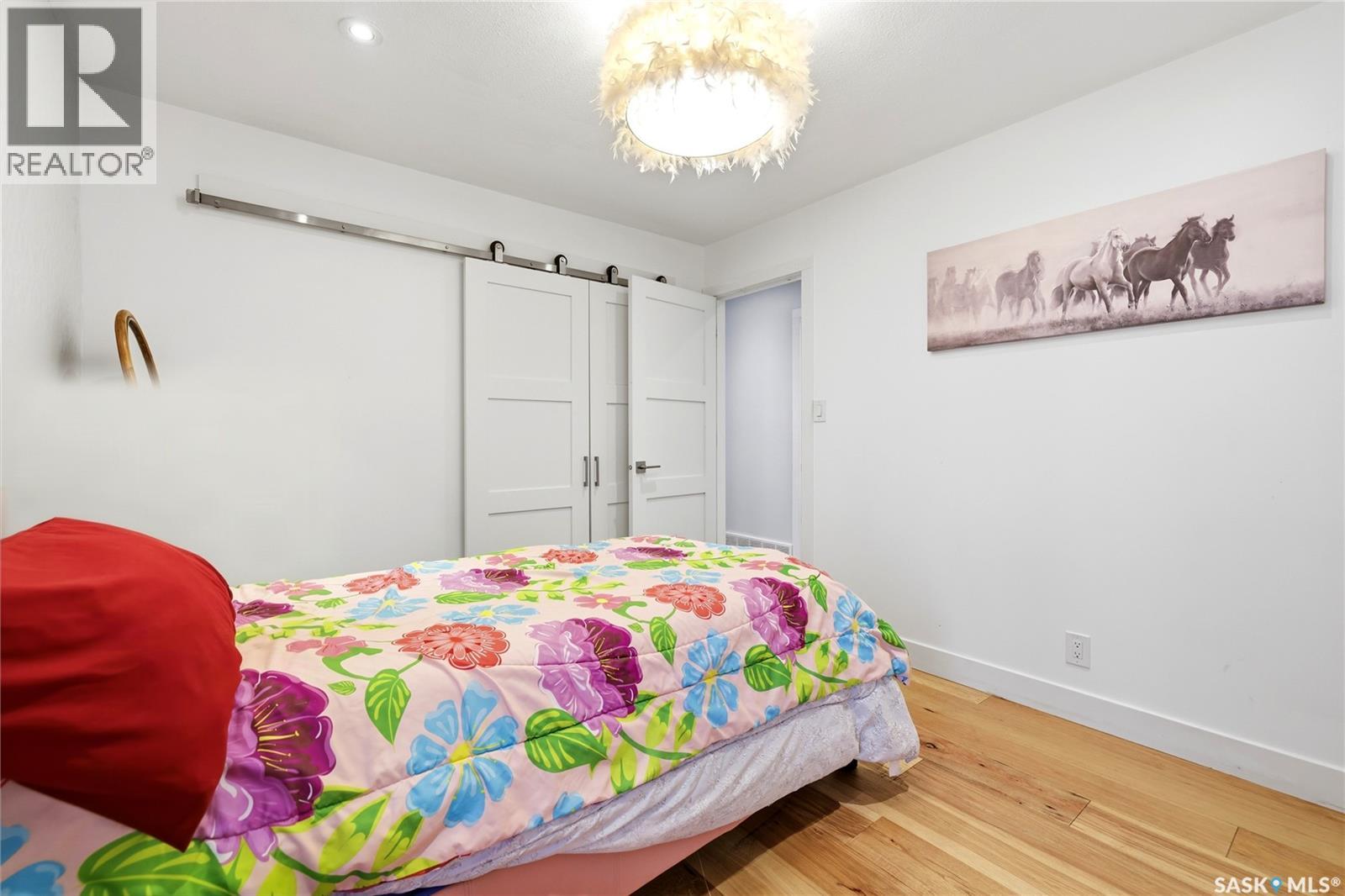 2258 Newis Bay E Property Photo 19