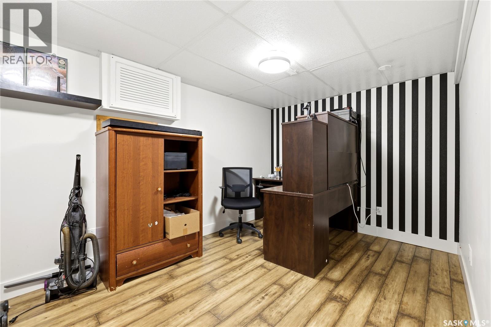2258 Newis Bay E Property Photo 28