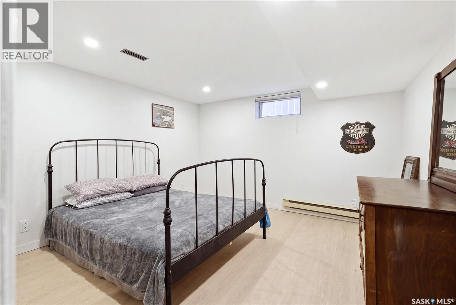 2258 Newis Bay E Property Photo 31