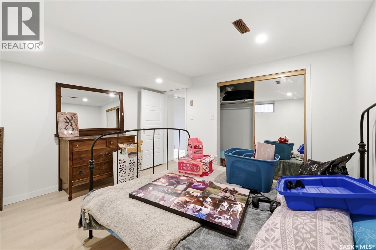 2258 Newis Bay E Property Photo 33