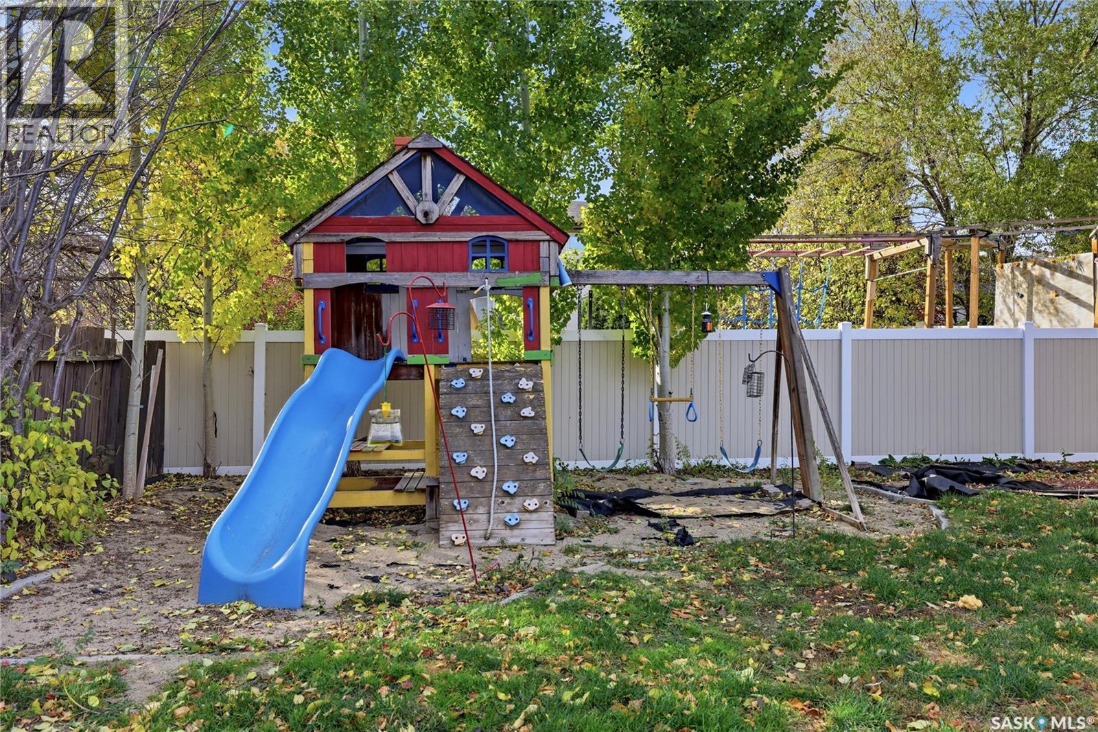 2258 Newis Bay E Property Photo 41