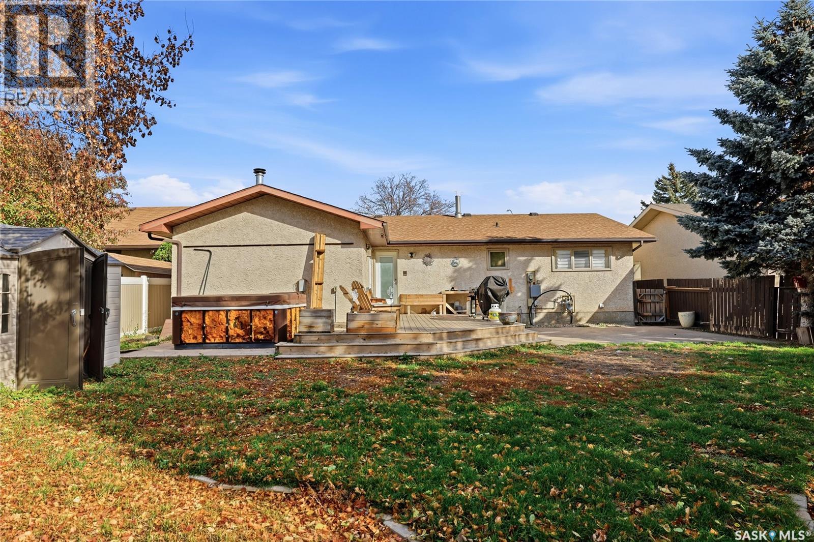 2258 Newis Bay E Property Photo 42