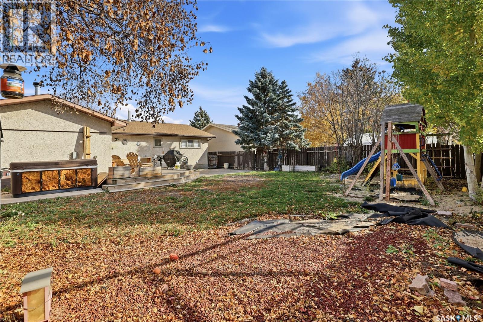 2258 Newis Bay E Property Photo 43