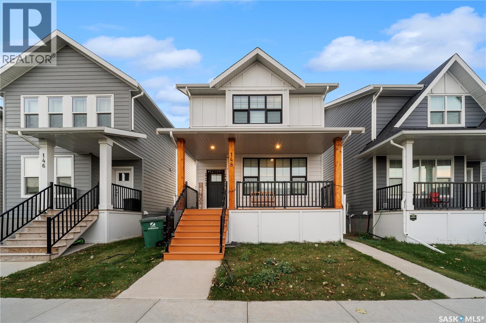 148 Rosewood BOULEVARD E Property Photo 1