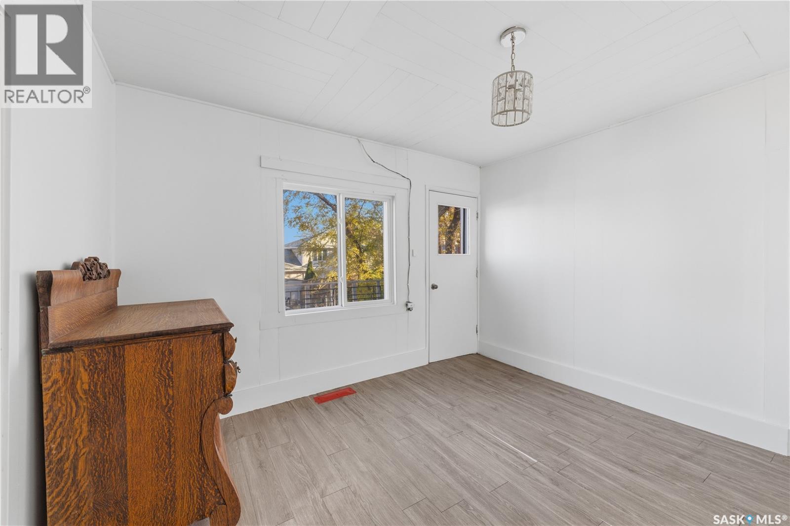 317 2nd Avenue Property Photo 3
