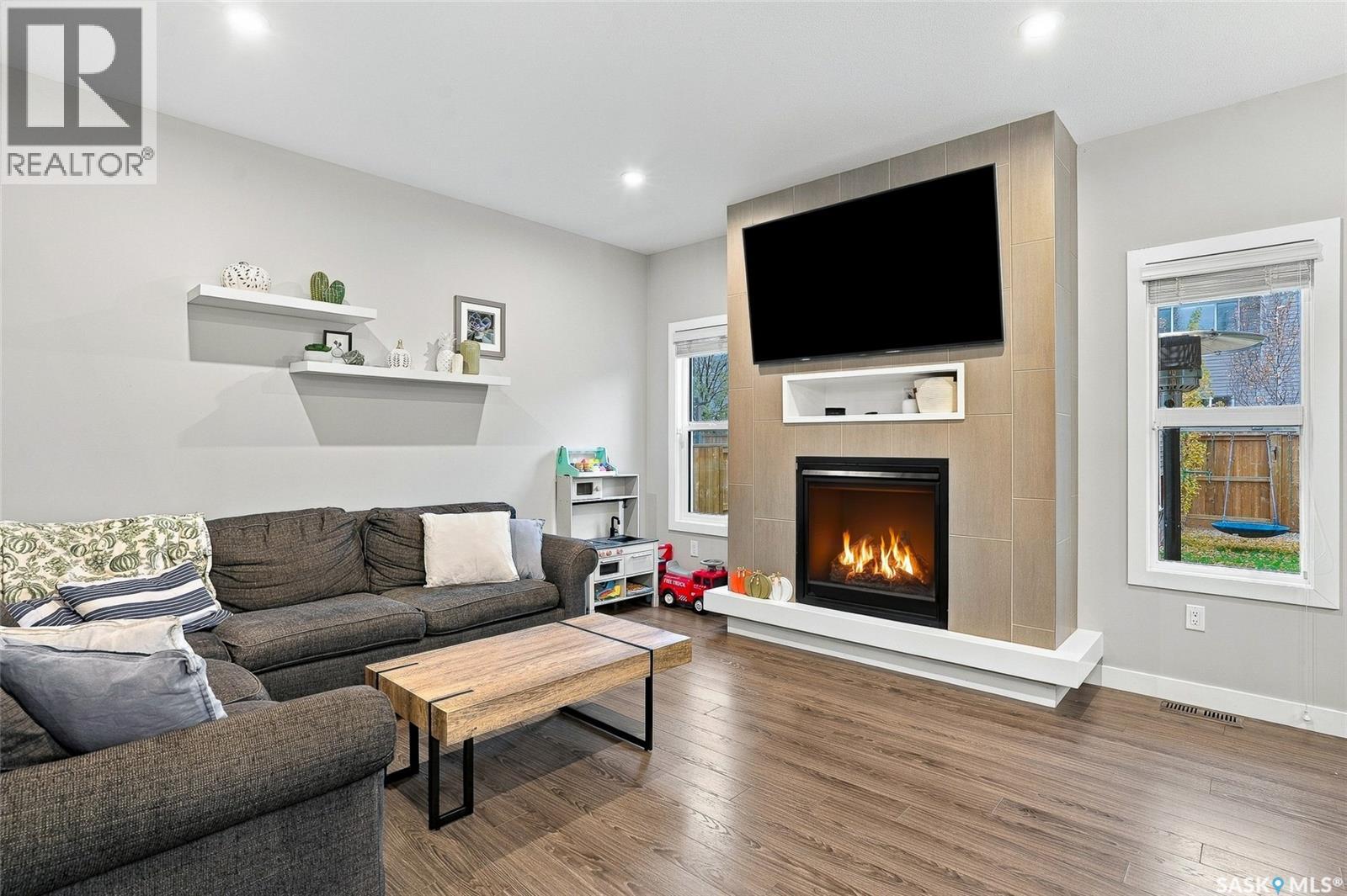 422 Secord Way Property Photo 12