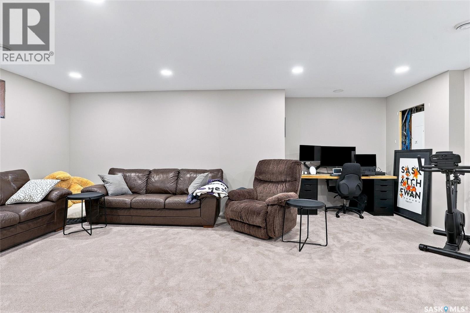 422 Secord Way Property Photo 30