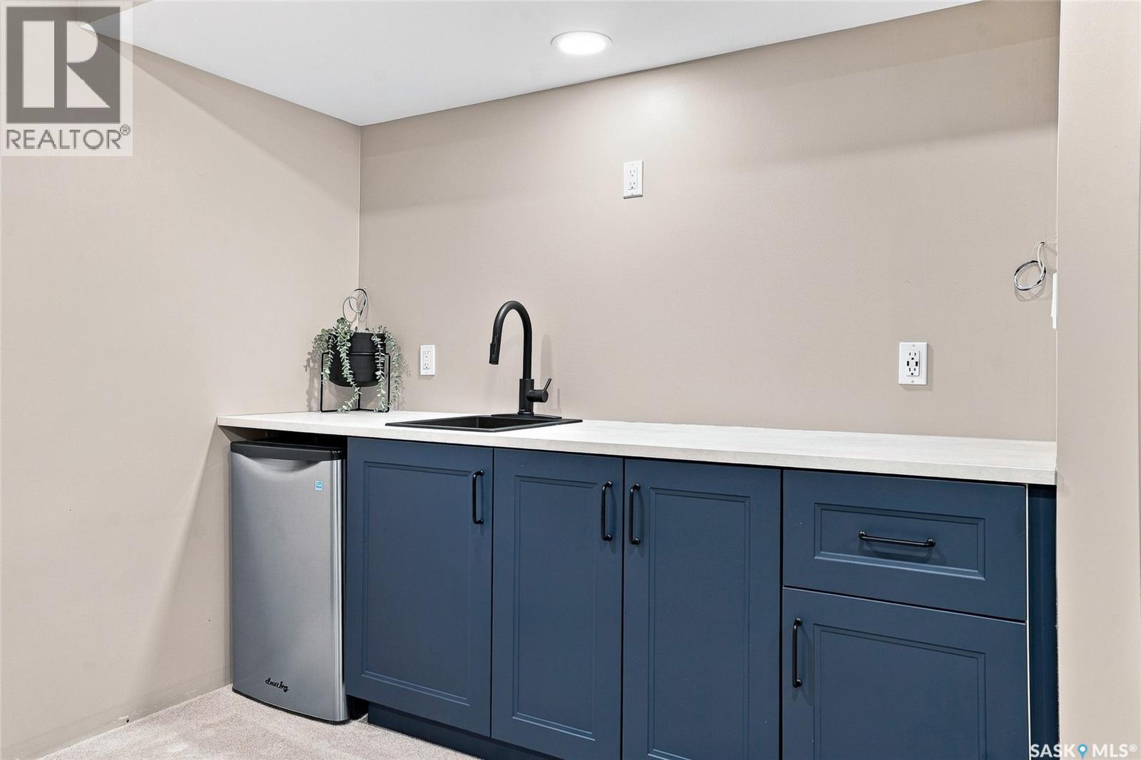 422 Secord Way Property Photo 32