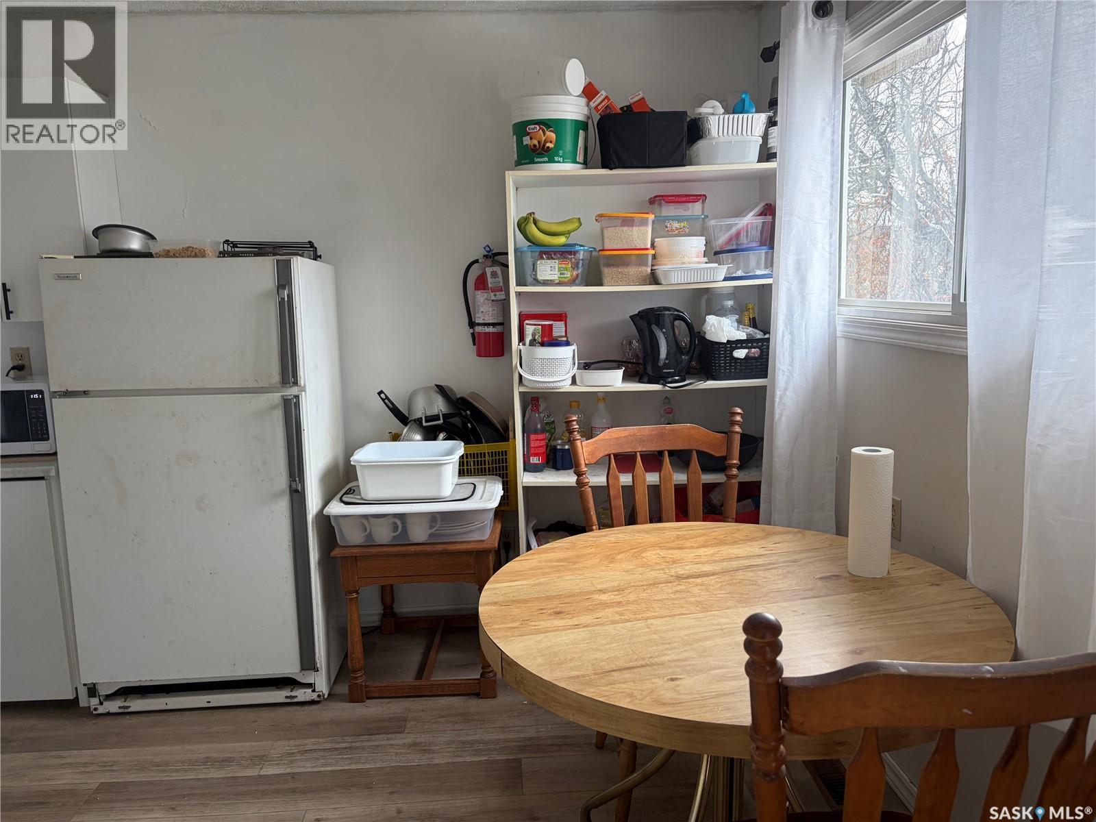 3751 - 3753 Fairlight Drive Property Photo 6