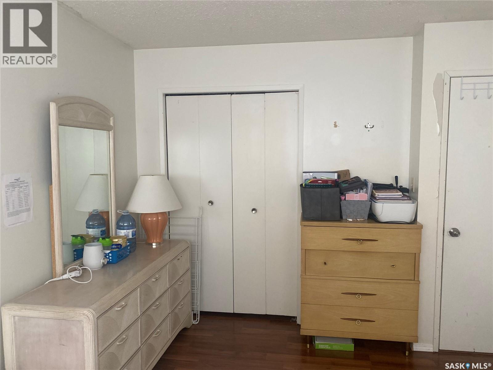 3751 - 3753 Fairlight Drive Property Photo 18