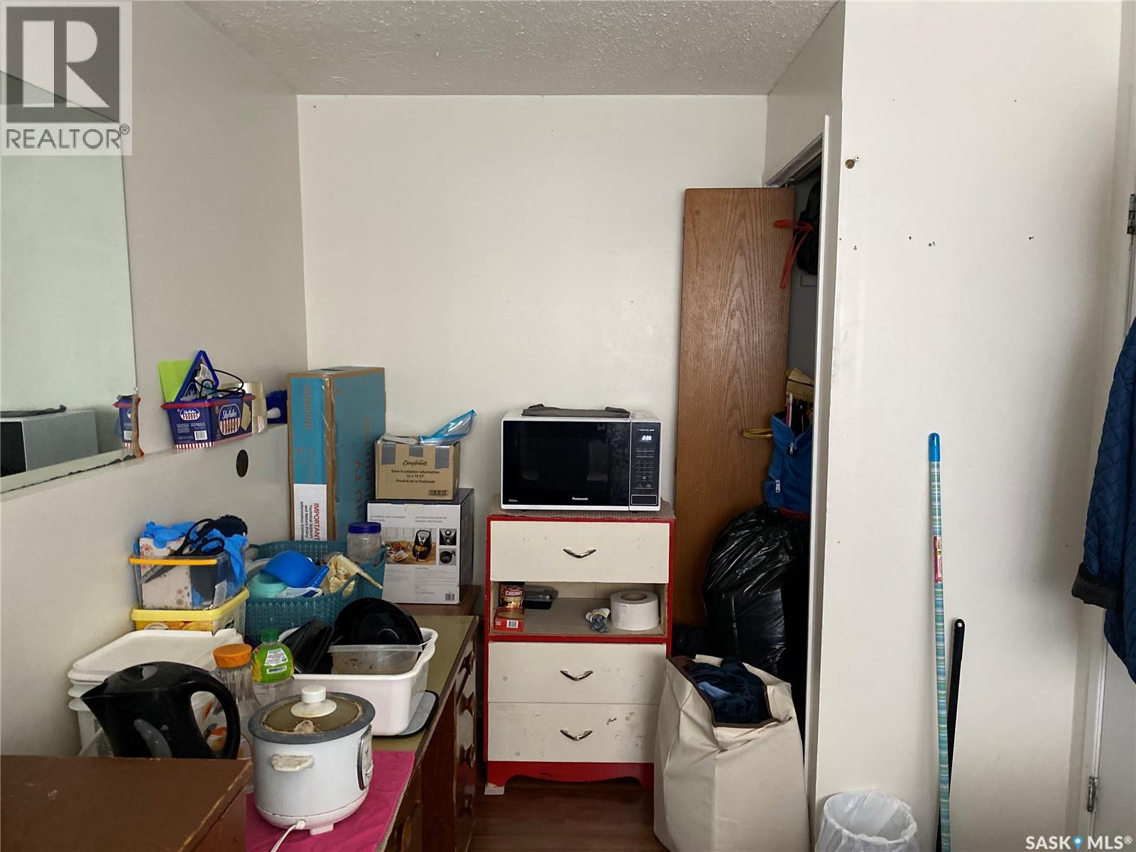 3751 - 3753 Fairlight Drive Property Photo 26