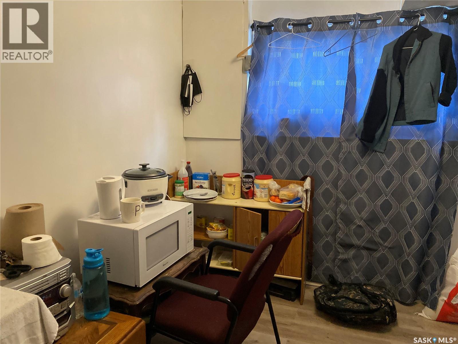 3751 - 3753 Fairlight Drive Property Photo 35