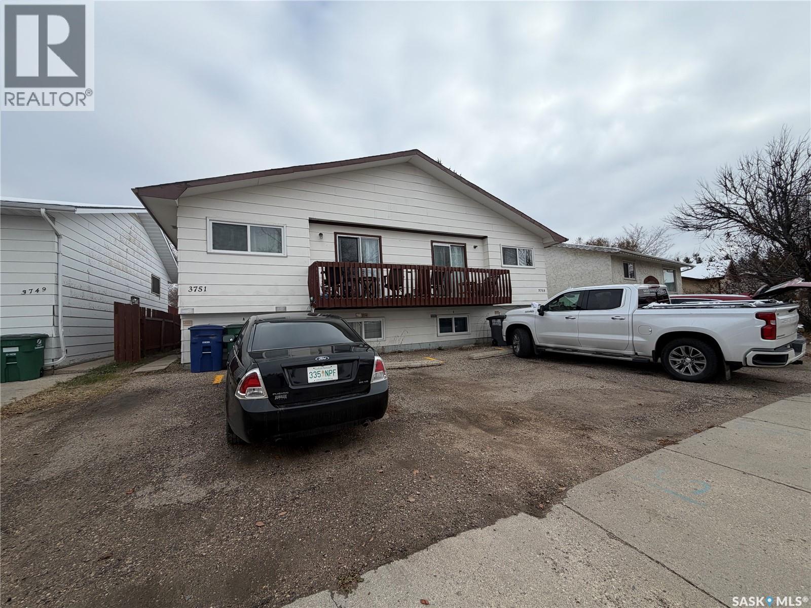 3751 - 3753 Fairlight Drive Property Photo 45