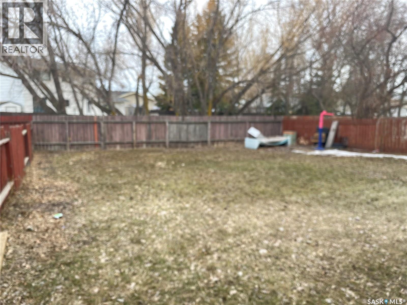 3751 - 3753 Fairlight Drive Property Photo 47