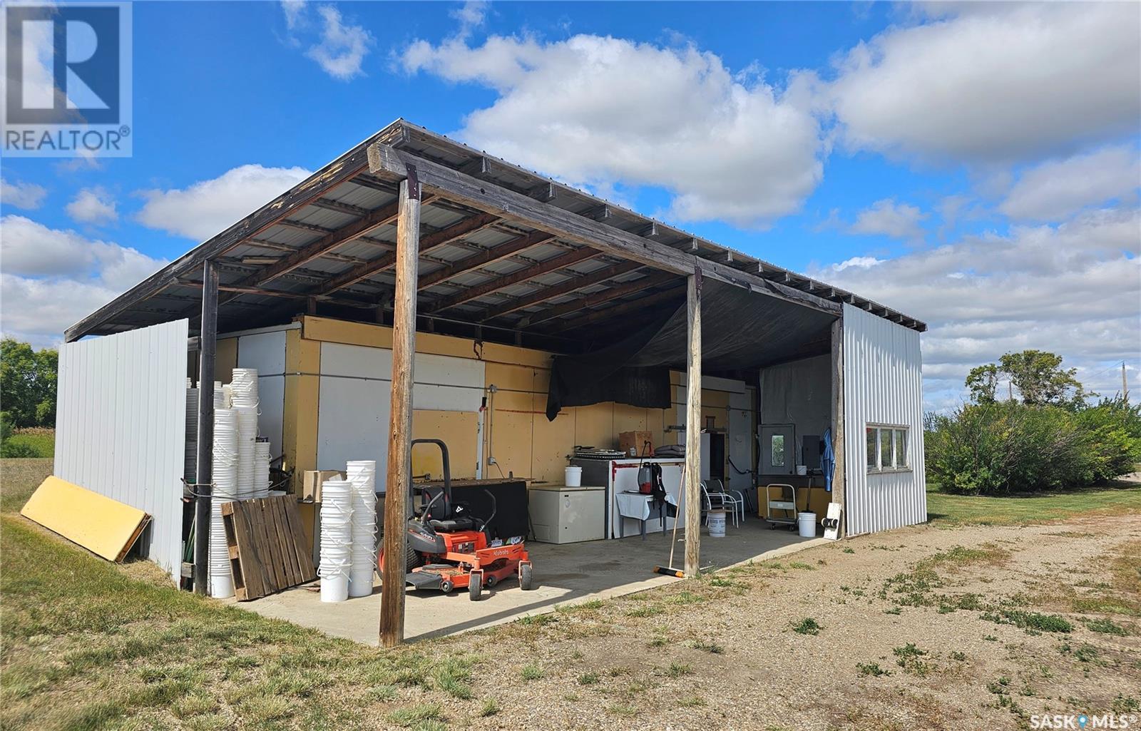 Shackleton Acreage Property Photo 16