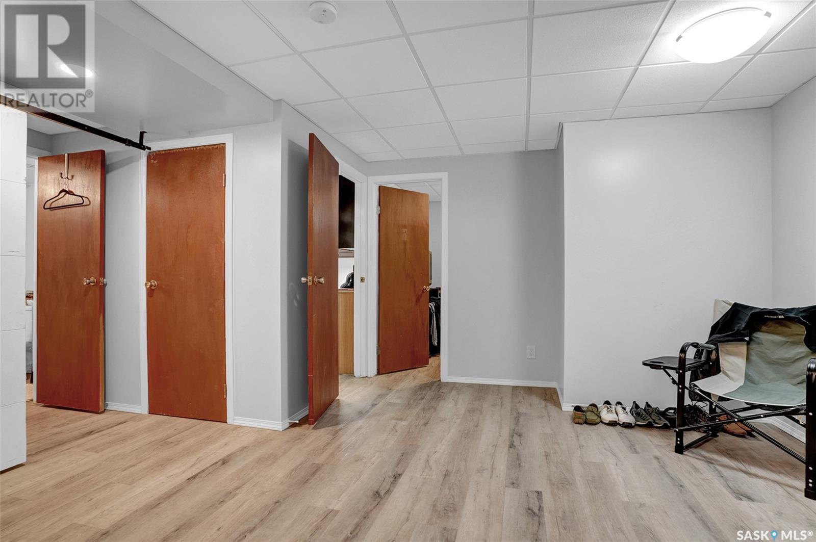 924 Iroquois Street W Property Photo 22