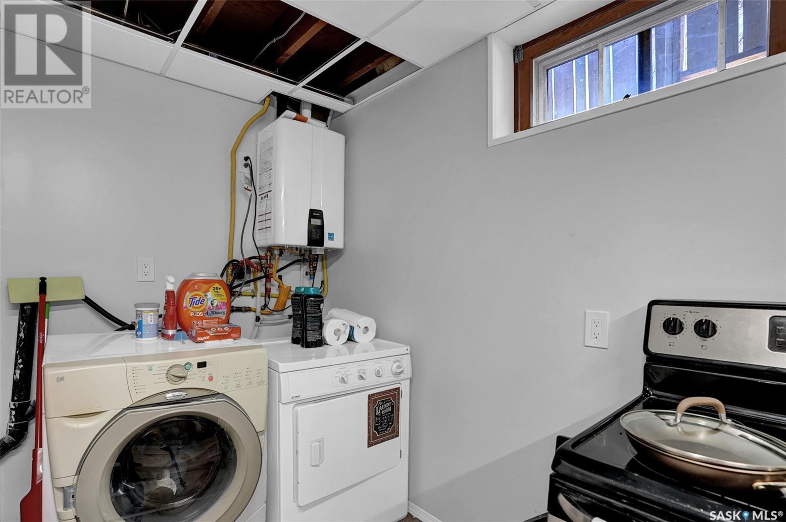 924 Iroquois Street W Property Photo 28