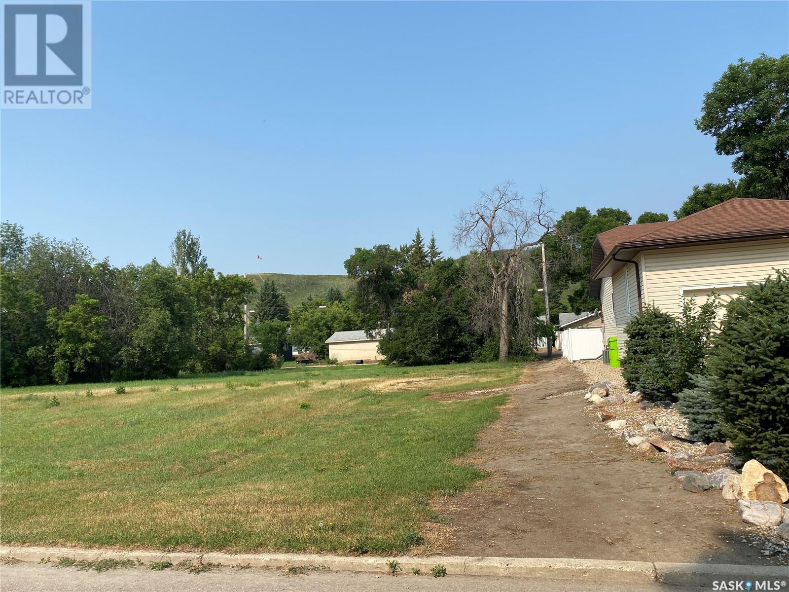 476 Hudson Avenue Property Photo 1